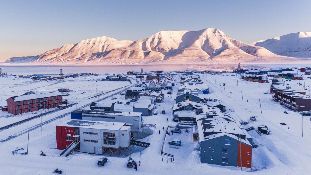 Svalbard Hotell | Polfareren Longyearbyen Esterno foto