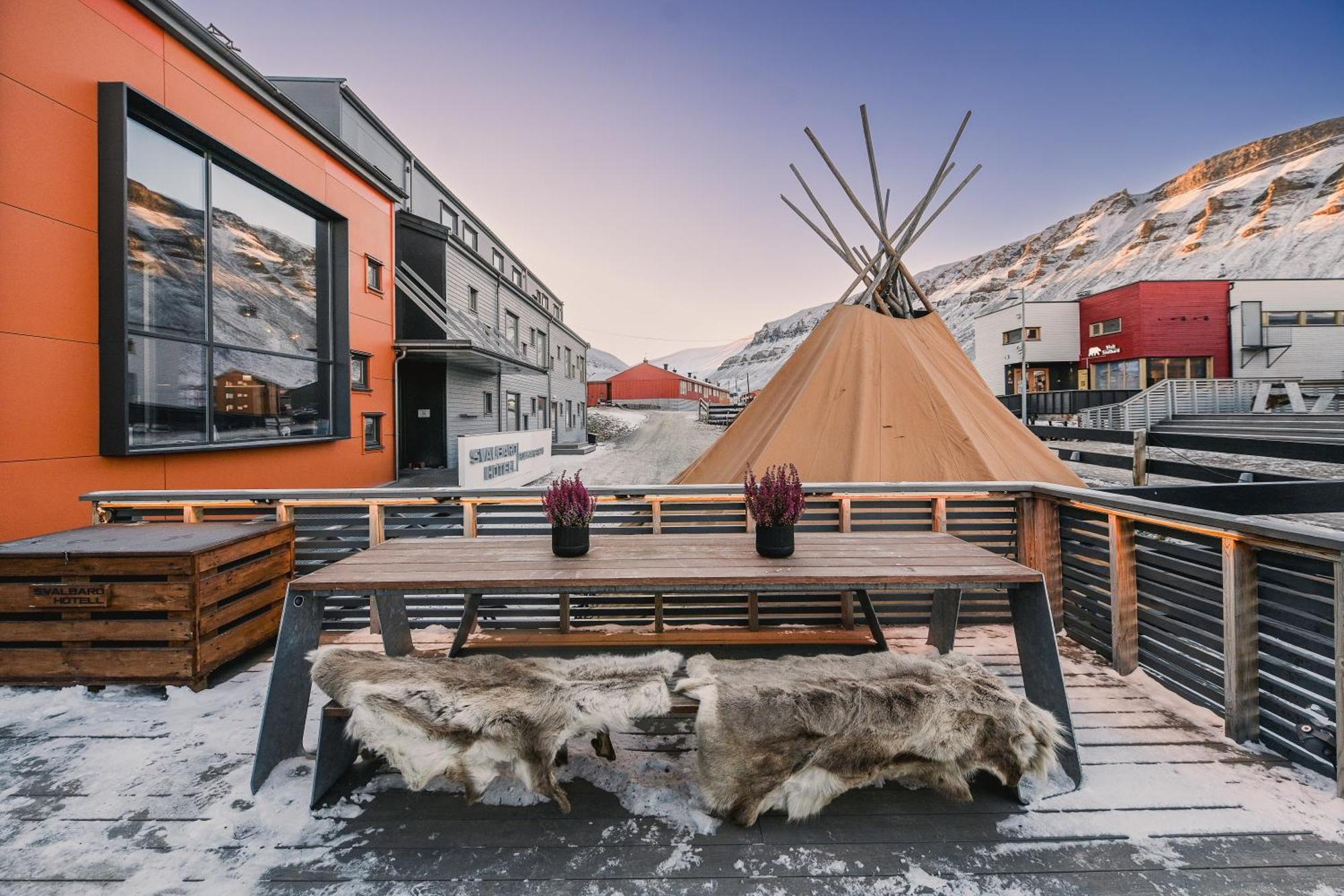 Svalbard Hotell | Polfareren Longyearbyen Esterno foto