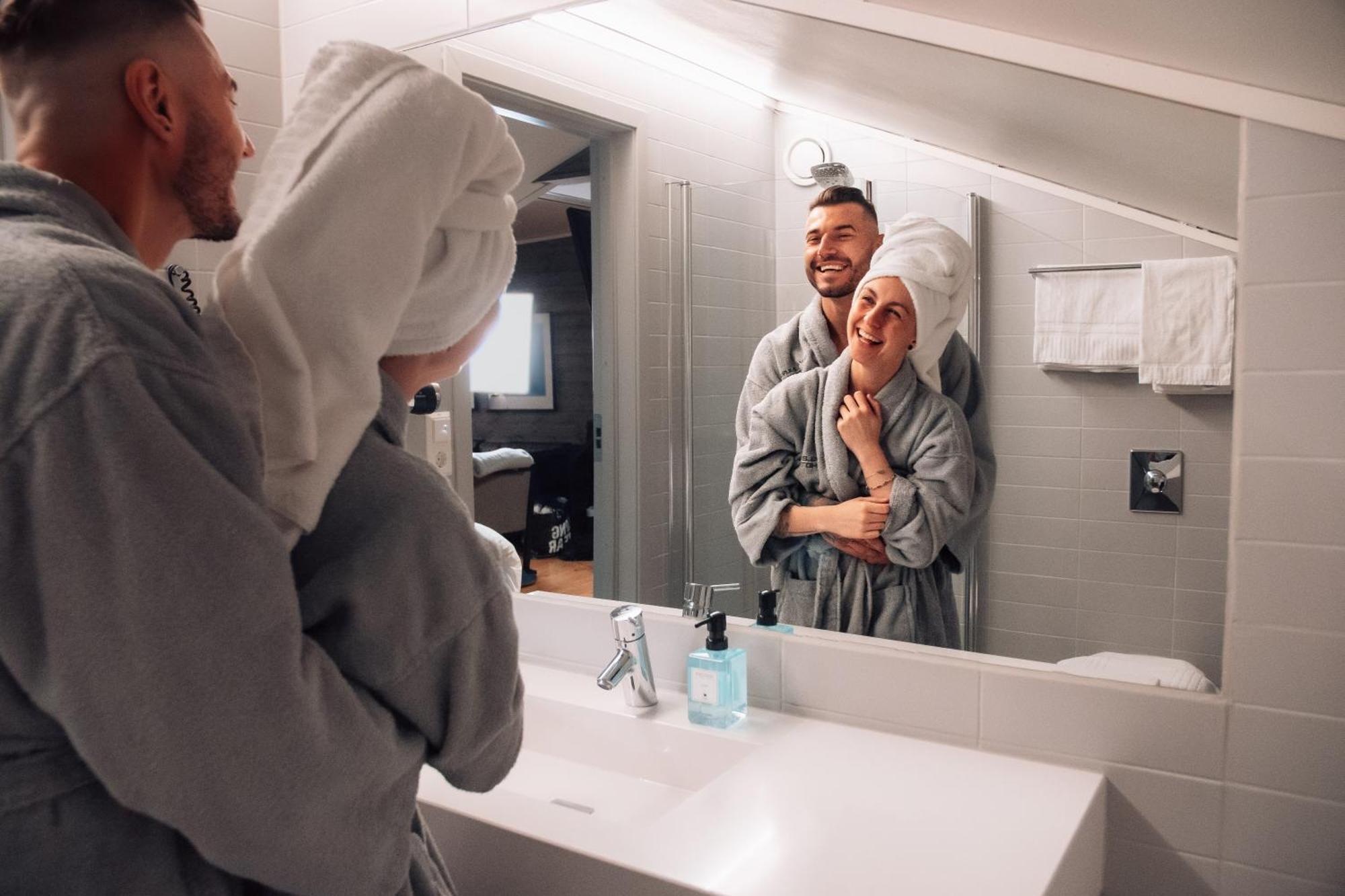 Svalbard Hotell | Polfareren Longyearbyen Esterno foto