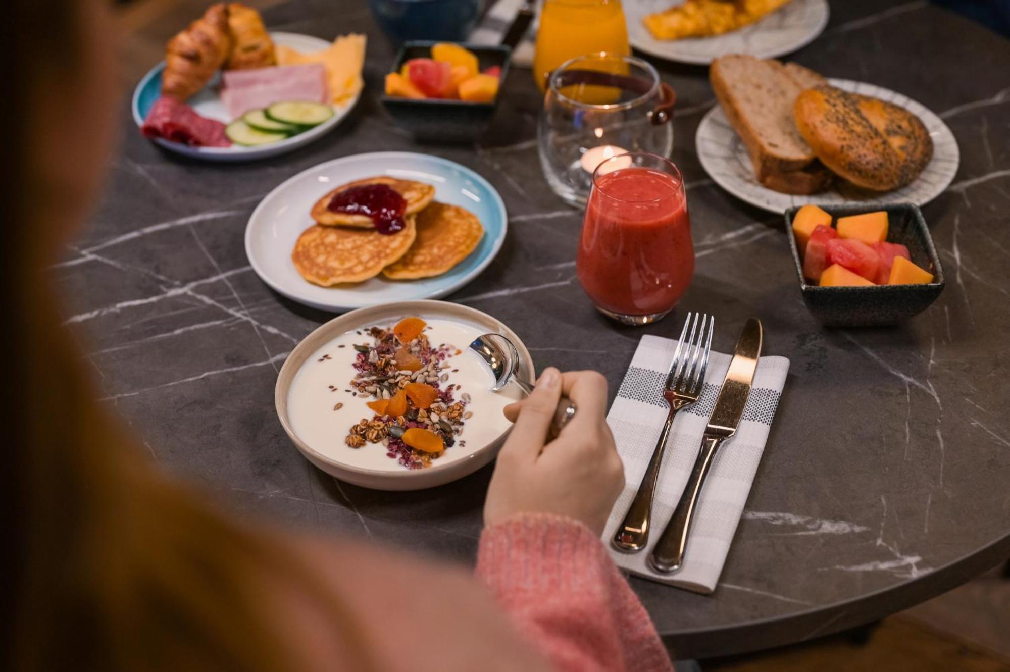 Svalbard Hotell | Polfareren Longyearbyen Esterno foto