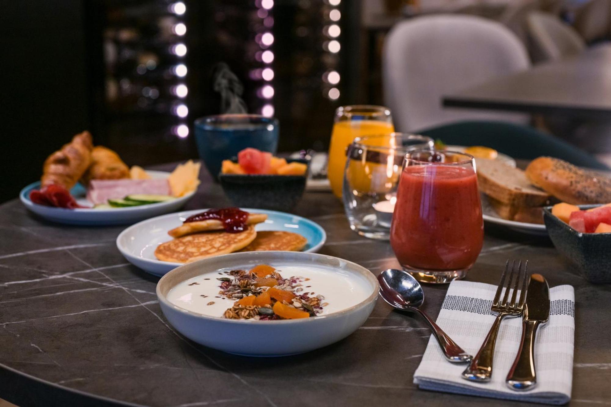 Svalbard Hotell | Polfareren Longyearbyen Esterno foto