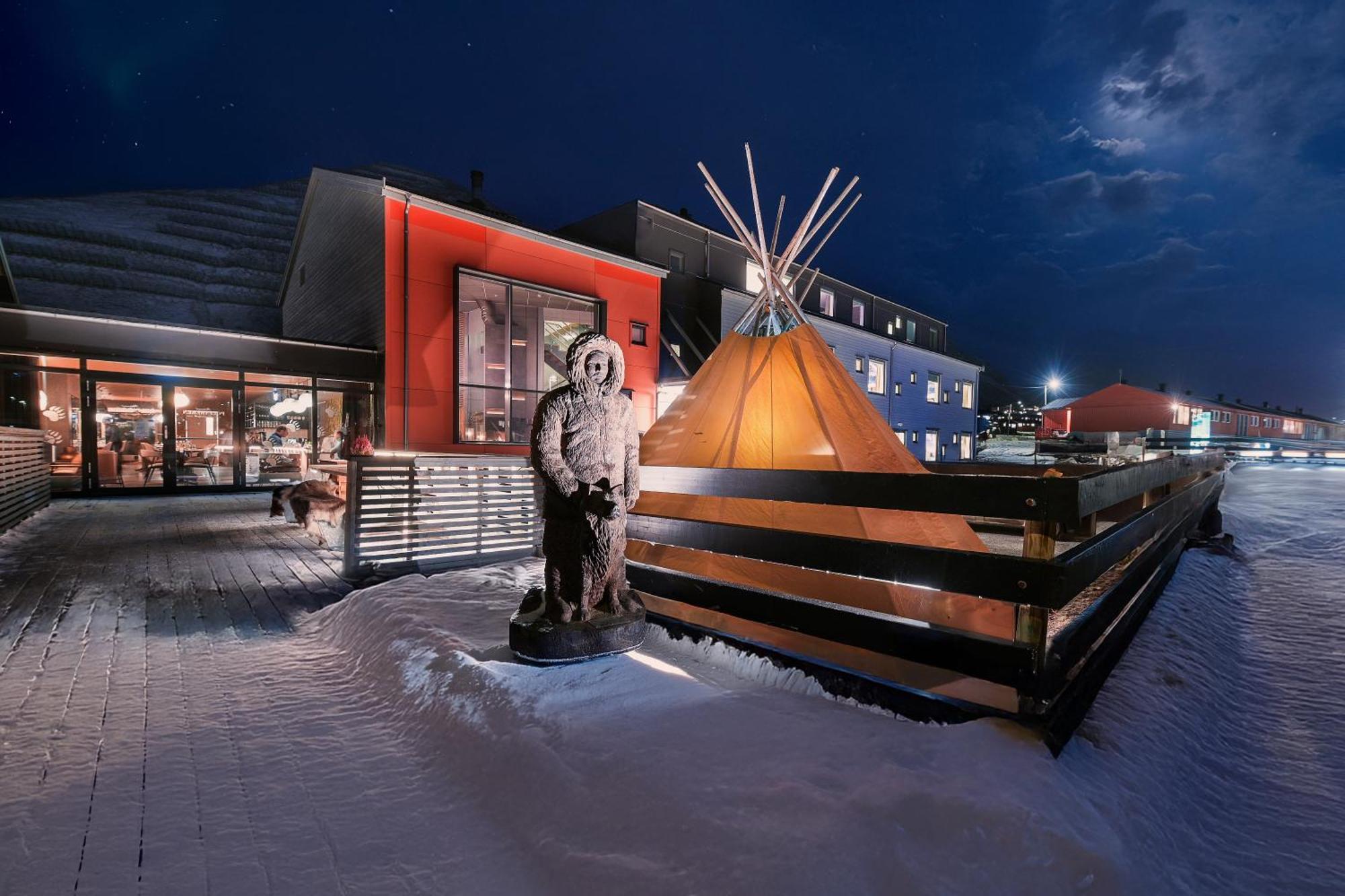 Svalbard Hotell | Polfareren Longyearbyen Esterno foto