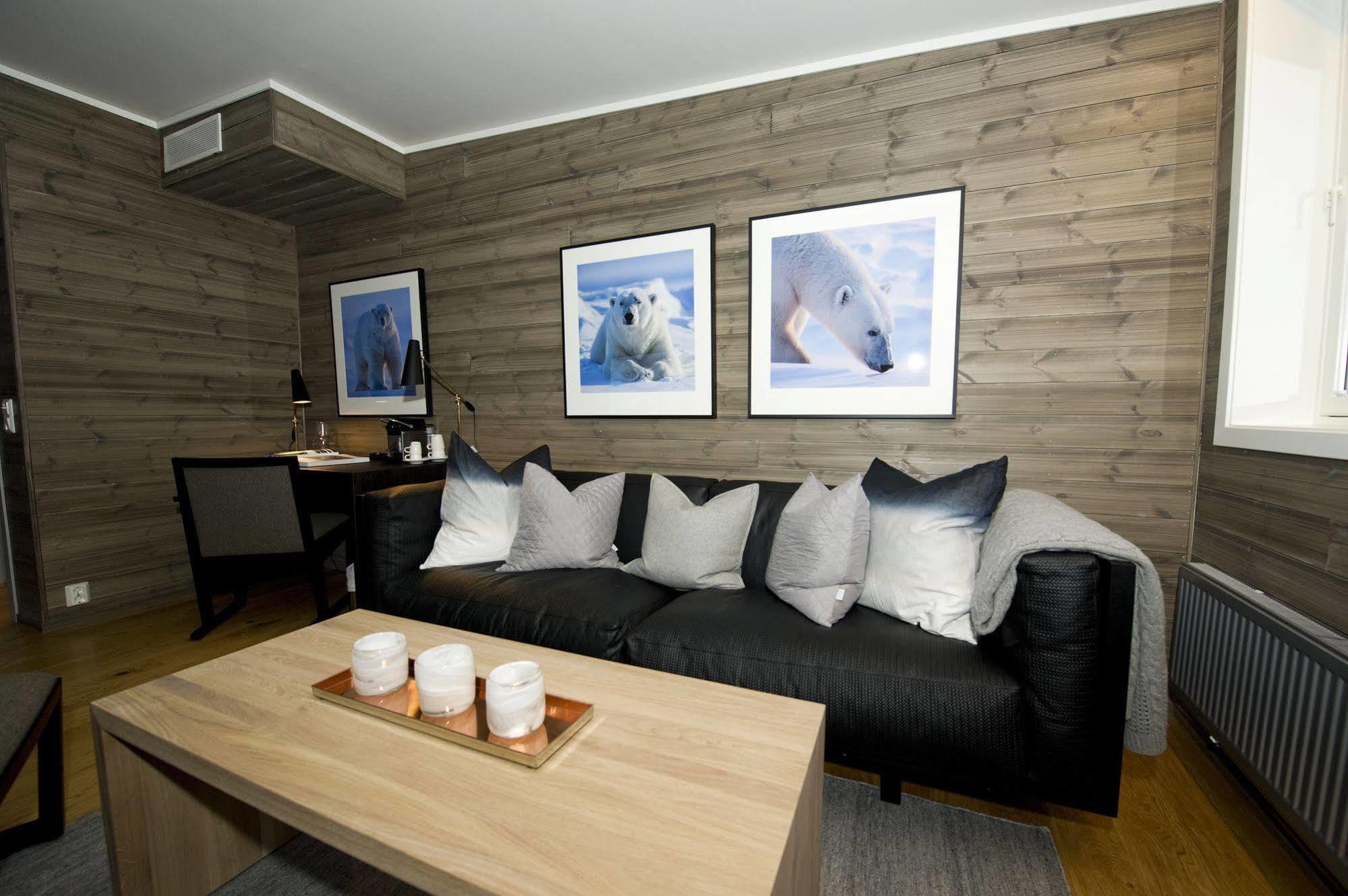 Svalbard Hotell | Polfareren Longyearbyen Esterno foto